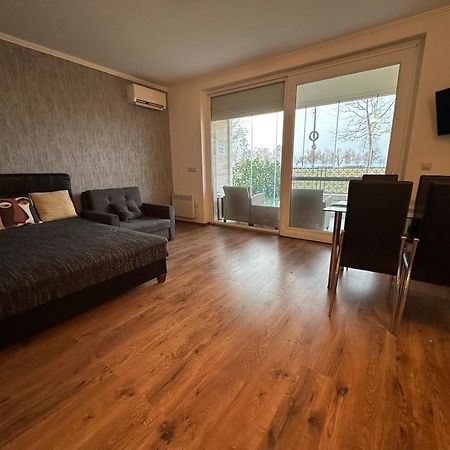 Piano Balaton Apartment Замарди Экстерьер фото